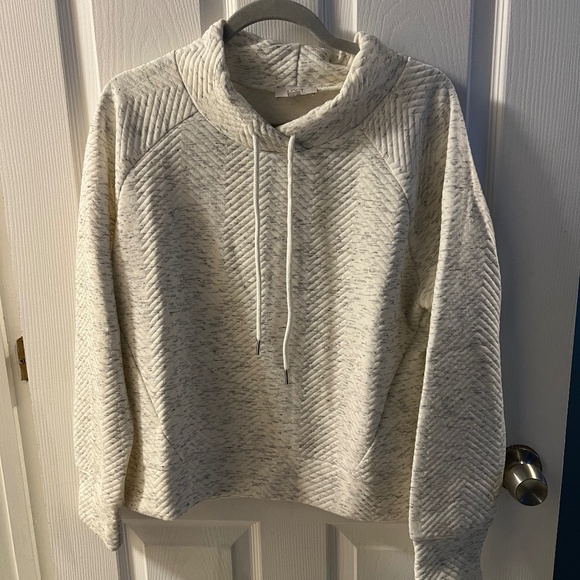 Loft Crew Neck - Picture 1 of 1